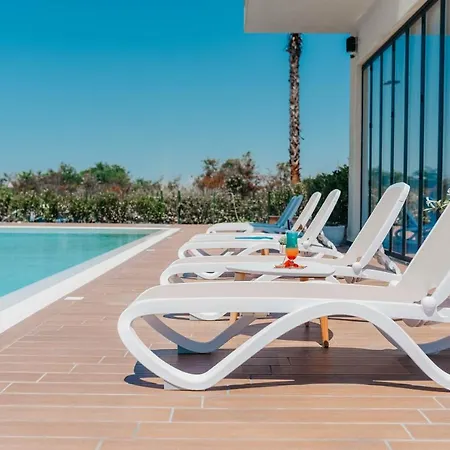 Amara & Дуррес