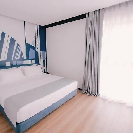 Amara & Дуррес