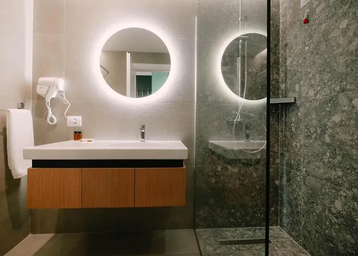 酒店 Amara & Durrës