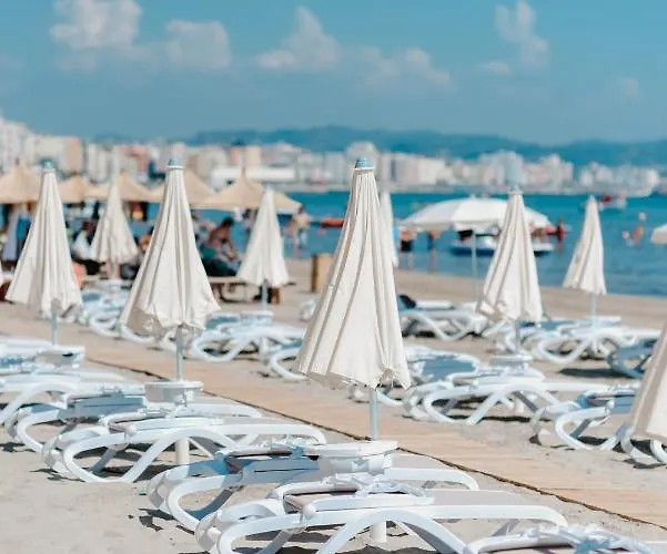 ホテル Amara & ドゥラス