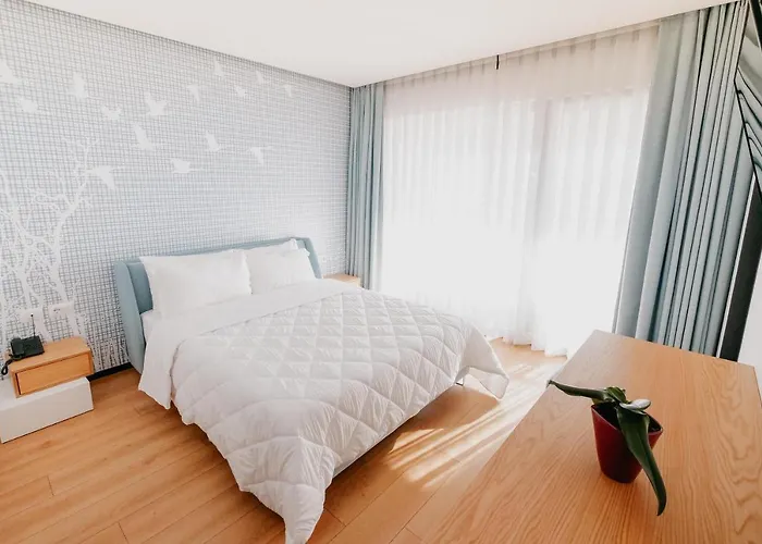 Отель Amara & Дуррес