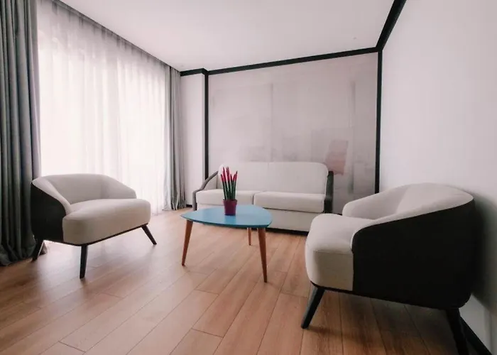 Amara & 4* Дуррес