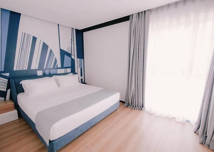 Amara & Дуррес